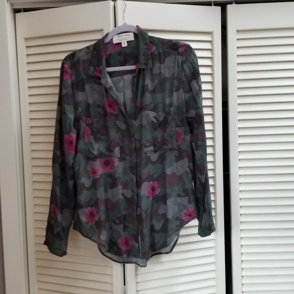 Anthropologie Cloth and Stone blouse Size M